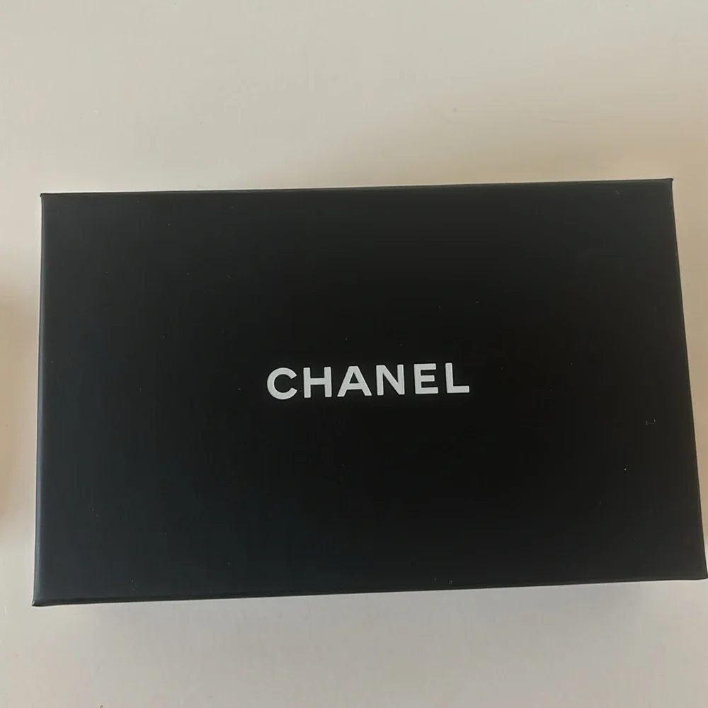 Chanel card holder - Picture 4 of 5
